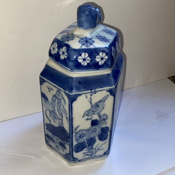 Vintage Chinese Blue & White Porcelain Tea Caddy - JAR - Urn - Canister - Picture 3 of 12